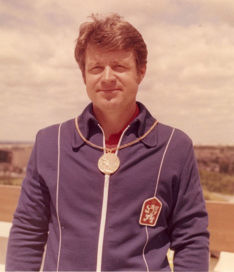 Zlatá trefa: příběh olympijského vítěze Josefa Panáčka